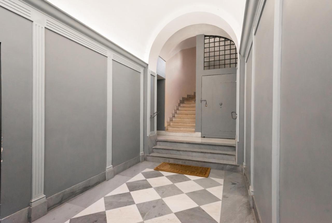 Appartamento Via Del Teatro Pace Róma Kültér fotó